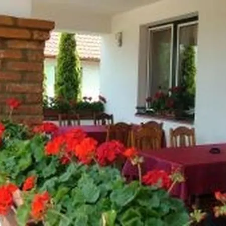 Verba Tanya Bed & Breakfast *